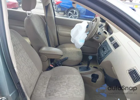 2005 Ford Focus Zxw from USA, damaged, VIN 1FAFP36N25W132570